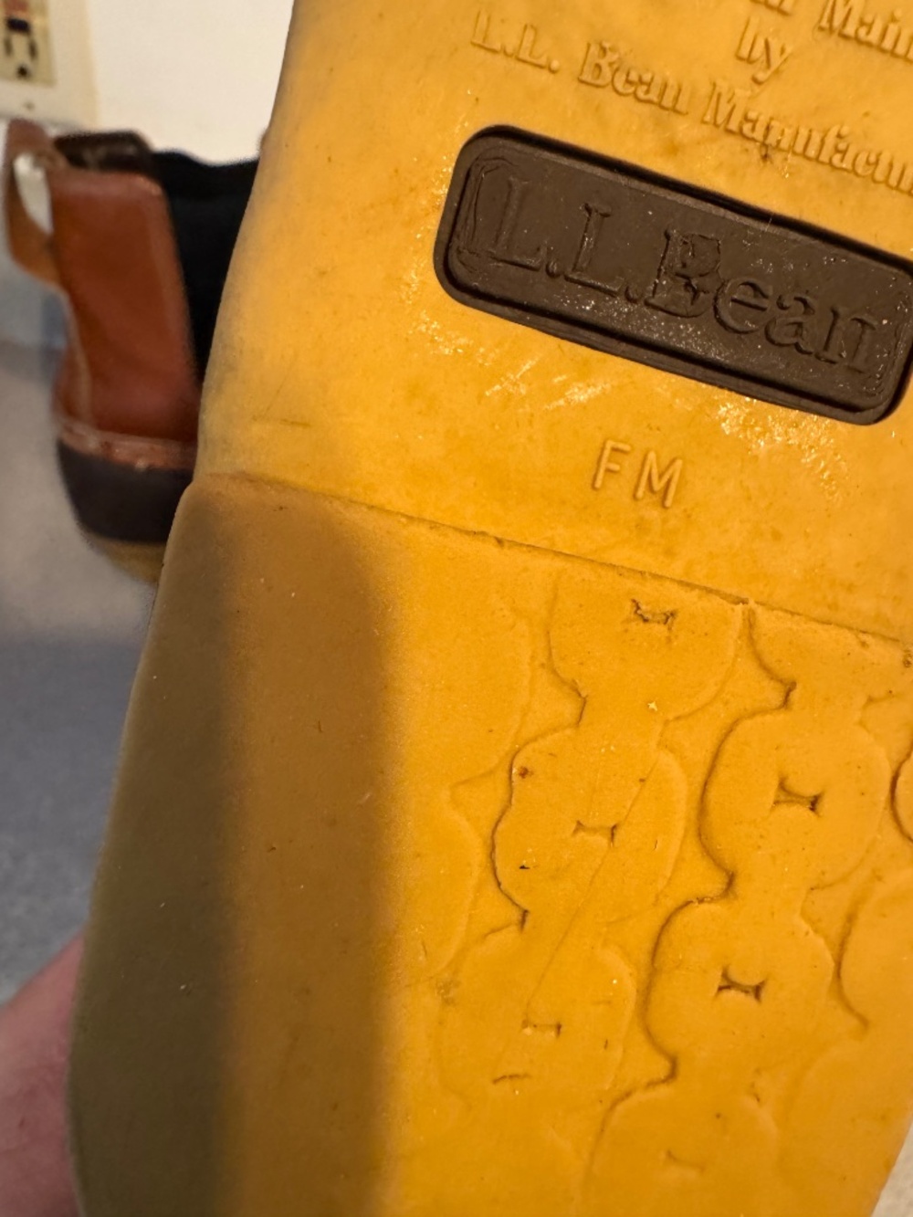L.L. Bean boots slip on tumbled leather size 10 women’s made in USA - Picture 5 of 7
